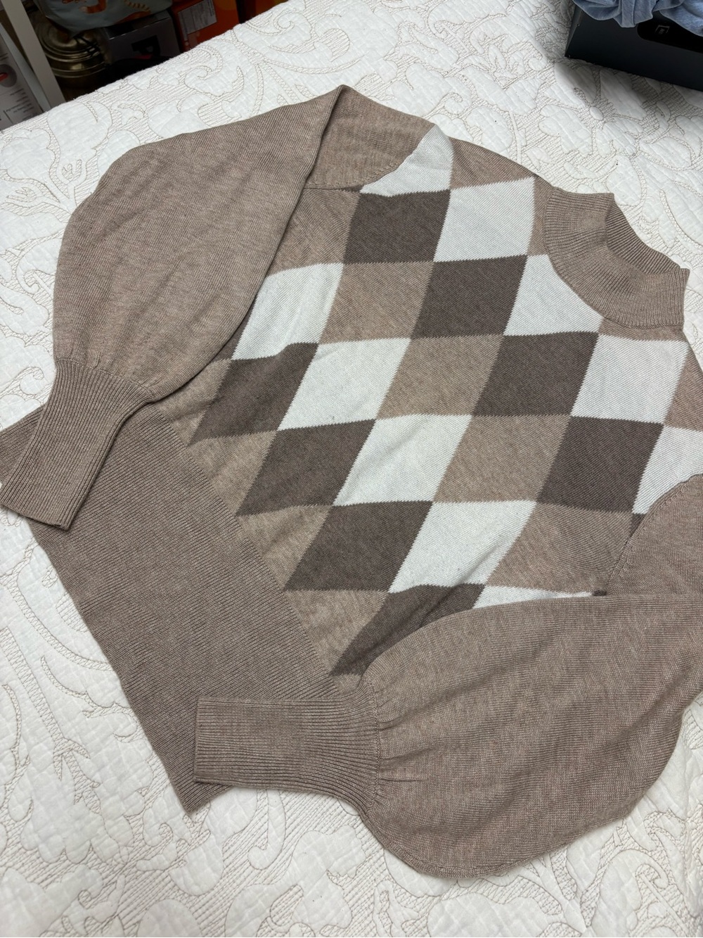 Joe Fresh Women's Argyle Crewneck Sweater in Brown, Cream